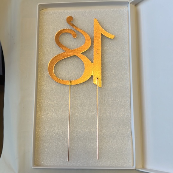 Celebrate in style with this Swarovski crystal and rose gold 18. - Picture 2 of 2